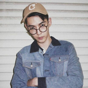 免费看美女裸体🔞🔞🔞中国
